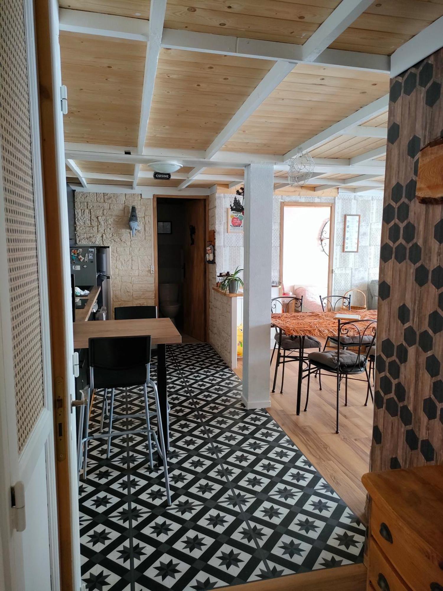 Grand Appartement Vue Magnifique Murat-le-Quaire Exterior foto